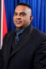 senior_pastor-carl_ramlal